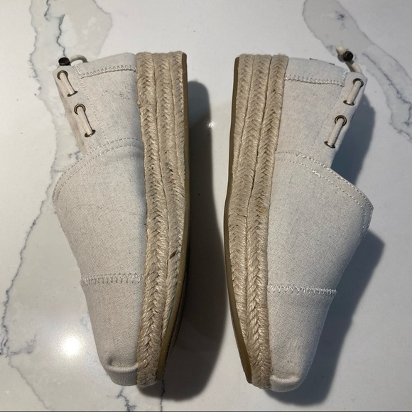 BOBS by Skechers Sz 7 Wedge Espadrilles Memory Foam Insoles Height NWOT - Picture 3 of 11